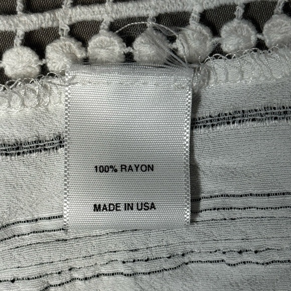 Sloane Rouge Women's Small White Striped Crochet Trim Cami Tank Top USA EUC - Picture 6 of 7